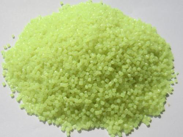 國內(nèi)增白母粒廠家，選擇增白劑是進(jìn)口好還是國產(chǎn)好？